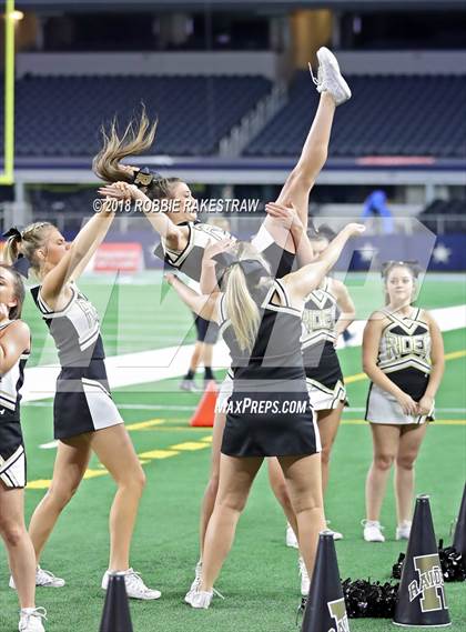 Thumbnail 3 in Rider vs. Aledo (UIL 5A Division 2 Semifinal) photogallery.