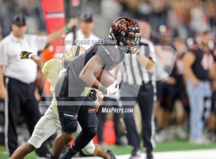 Thumbnail 1 in Rider vs. Aledo (UIL 5A Division 2 Semifinal) photogallery.