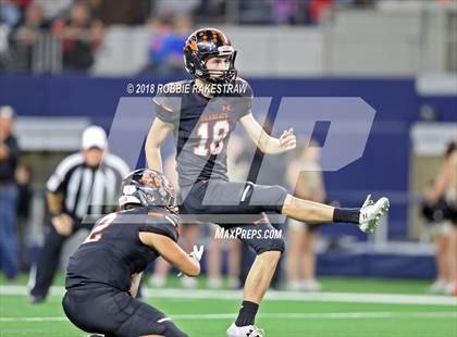 Thumbnail 2 in Rider vs. Aledo (UIL 5A Division 2 Semifinal) photogallery.