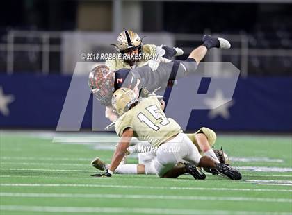 Thumbnail 3 in Rider vs. Aledo (UIL 5A Division 2 Semifinal) photogallery.