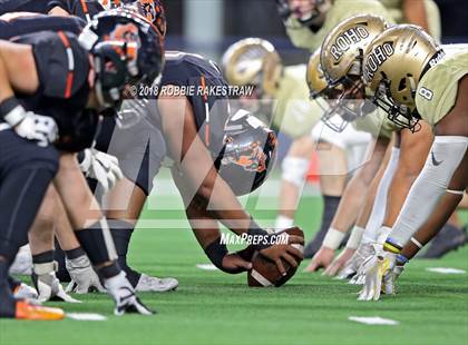 Thumbnail 2 in Rider vs. Aledo (UIL 5A Division 2 Semifinal) photogallery.
