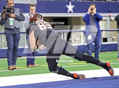 Thumbnail 3 in Rider vs. Aledo (UIL 5A Division 2 Semifinal) photogallery.