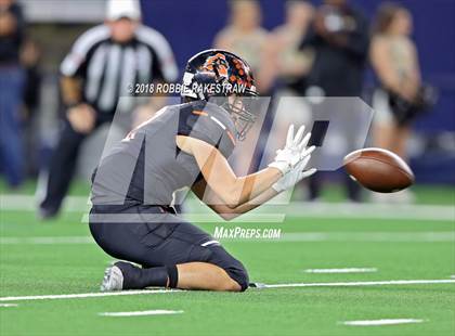 Thumbnail 3 in Rider vs. Aledo (UIL 5A Division 2 Semifinal) photogallery.
