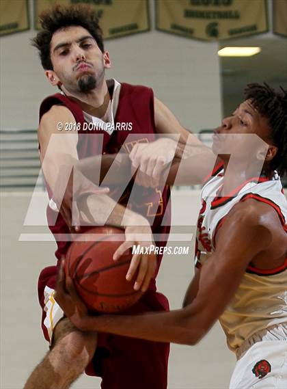 Thumbnail 1 in Poly vs. La Canada photogallery.