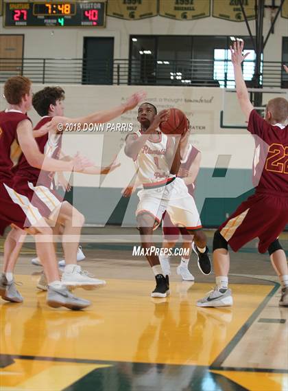 Thumbnail 3 in Poly vs. La Canada photogallery.