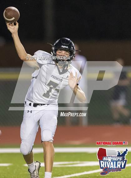 Thumbnail 2 in Fremont @ Columbus (2018 MaxPreps Rivalry Series) photogallery.