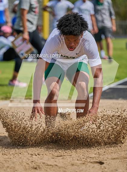 Thumbnail 2 in Spartan Relays (Long Jump) photogallery.