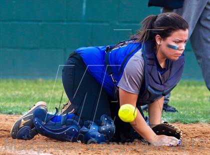Thumbnail 3 in Memorial vs Westside (UIL 5A Region 3 Bi-District) photogallery.