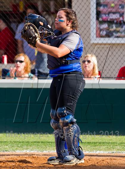 Thumbnail 1 in Memorial vs Westside (UIL 5A Region 3 Bi-District) photogallery.