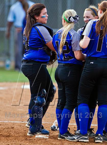 Thumbnail 3 in Memorial vs Westside (UIL 5A Region 3 Bi-District) photogallery.