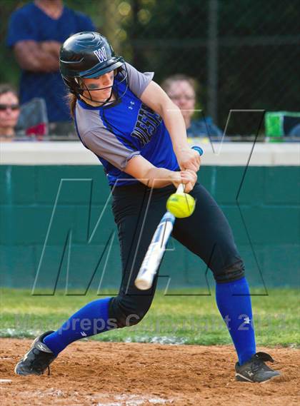 Thumbnail 2 in Memorial vs Westside (UIL 5A Region 3 Bi-District) photogallery.