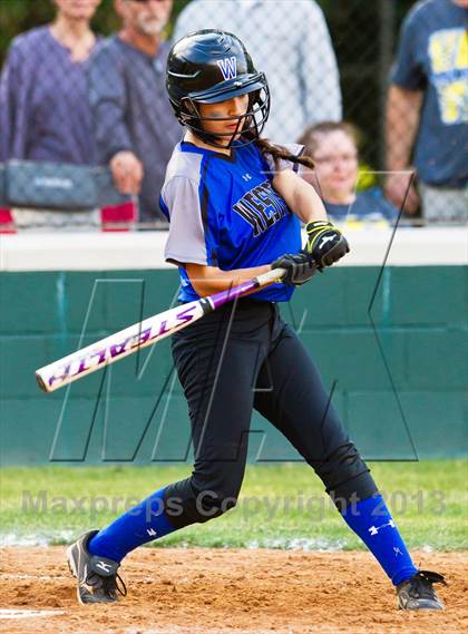 Thumbnail 3 in Memorial vs Westside (UIL 5A Region 3 Bi-District) photogallery.