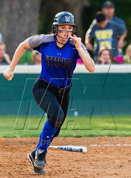 Thumbnail 1 in Memorial vs Westside (UIL 5A Region 3 Bi-District) photogallery.