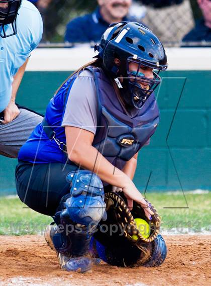 Thumbnail 1 in Memorial vs Westside (UIL 5A Region 3 Bi-District) photogallery.
