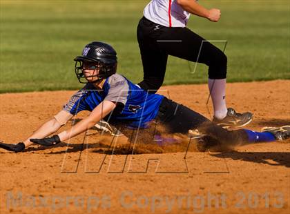 Thumbnail 2 in Memorial vs Westside (UIL 5A Region 3 Bi-District) photogallery.