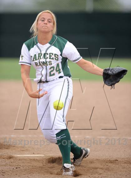 Thumbnail 1 in Tulare Western @ Garces (CIF CS Division 2 Quarterfinal) photogallery.
