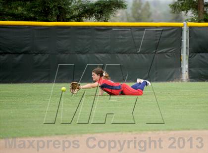 Thumbnail 3 in Tulare Western @ Garces (CIF CS Division 2 Quarterfinal) photogallery.