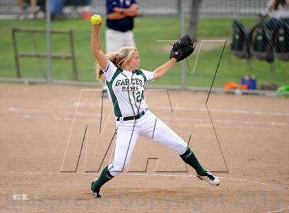 Thumbnail 2 in Tulare Western @ Garces (CIF CS Division 2 Quarterfinal) photogallery.