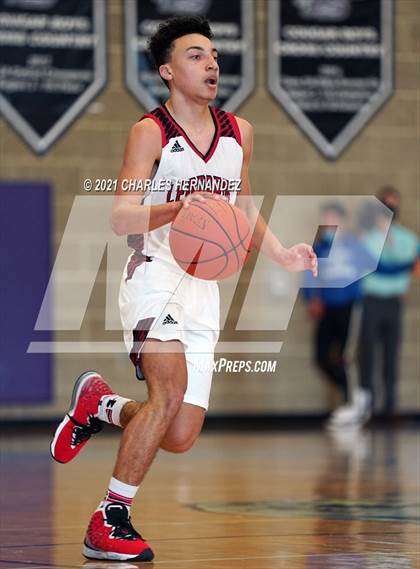 Thumbnail 1 in Lorena vs. Crockett (UIL 3A Quarterfinal) photogallery.