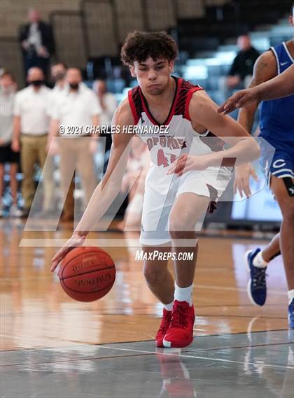 Thumbnail 1 in Lorena vs. Crockett (UIL 3A Quarterfinal) photogallery.