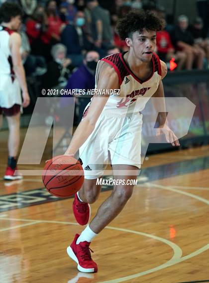 Thumbnail 1 in Lorena vs. Crockett (UIL 3A Quarterfinal) photogallery.