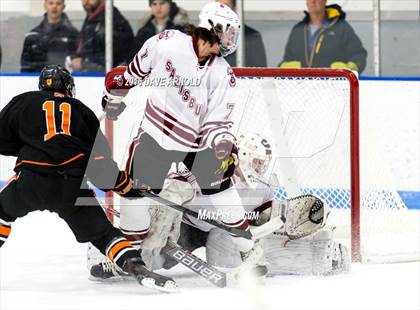 Thumbnail 2 in Salisbury School vs. Kimball Union Academy (Flood-Marr Tournament) photogallery.