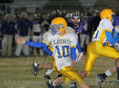 Thumbnail 2 in Chestnut Ridge vs Karns City (PIAA AA District Playoffs) photogallery.