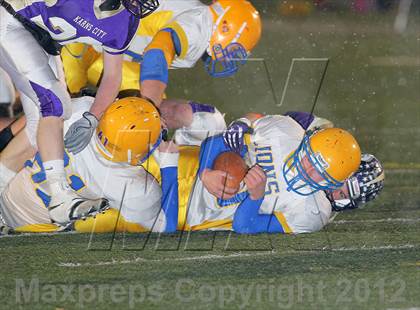 Thumbnail 3 in Chestnut Ridge vs Karns City (PIAA AA District Playoffs) photogallery.