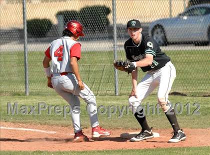 Thumbnail 2 in Arvin @ Tehachapi photogallery.