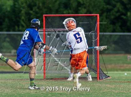 Thumbnail 1 in Marvin Ridge photogallery.