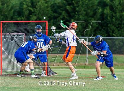 Thumbnail 3 in Marvin Ridge photogallery.