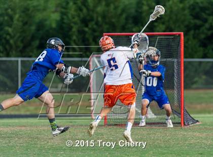 Thumbnail 3 in Marvin Ridge photogallery.