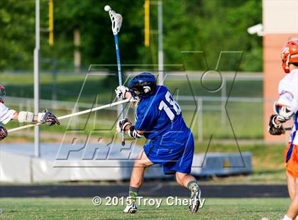 Thumbnail 3 in Marvin Ridge photogallery.