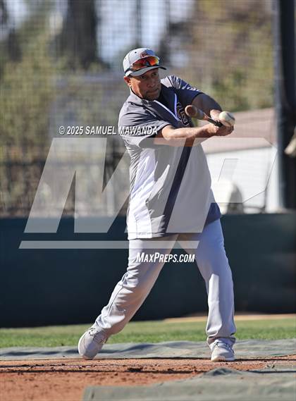Thumbnail 1 in Castaic @ Crespi photogallery.