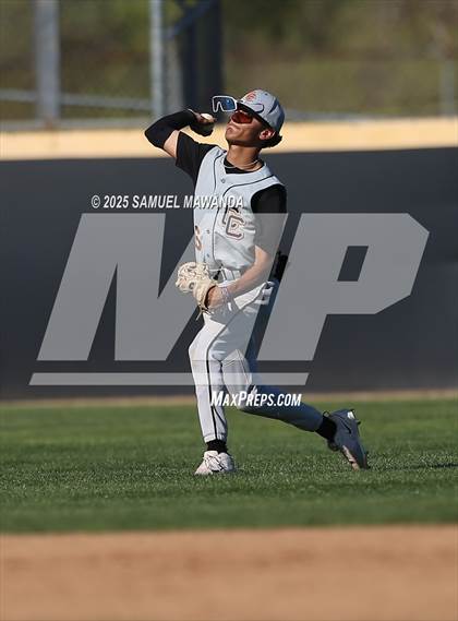 Thumbnail 2 in Castaic @ Crespi photogallery.