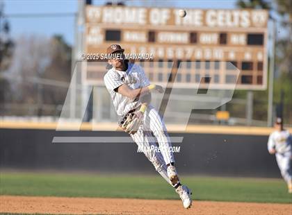 Thumbnail 3 in Castaic @ Crespi photogallery.