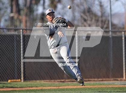 Thumbnail 2 in Castaic @ Crespi photogallery.