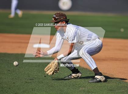 Thumbnail 1 in Castaic @ Crespi photogallery.