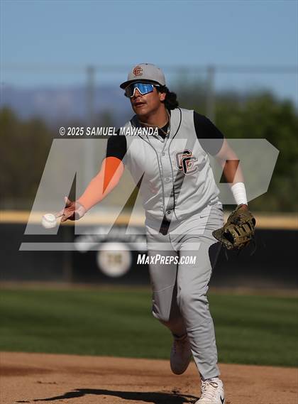 Thumbnail 1 in Castaic @ Crespi photogallery.