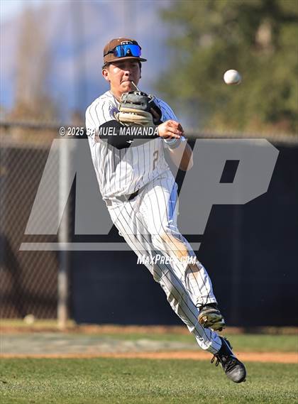 Thumbnail 1 in Castaic @ Crespi photogallery.