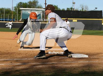 Thumbnail 1 in Castaic @ Crespi photogallery.