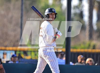 Thumbnail 1 in Castaic @ Crespi photogallery.