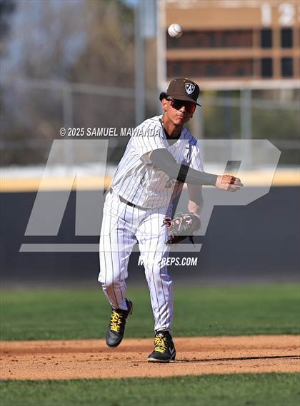 Thumbnail 3 in Castaic @ Crespi photogallery.