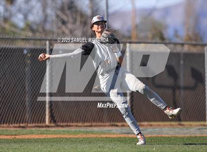 Thumbnail 1 in Castaic @ Crespi photogallery.