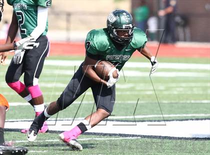 Thumbnail 1 in Ritenour @ Pattonville photogallery.