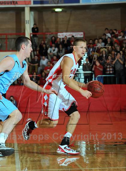 Thumbnail 2 in East vs. McPherson (McPherson Invitational) photogallery.
