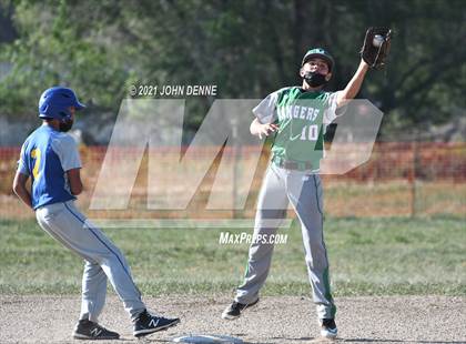 Thumbnail 3 in Penasco vs. Mora photogallery.