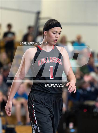 Thumbnail 2 in Folsom vs Oak Ridge (CIF State Regional D1 Semifinals) photogallery.