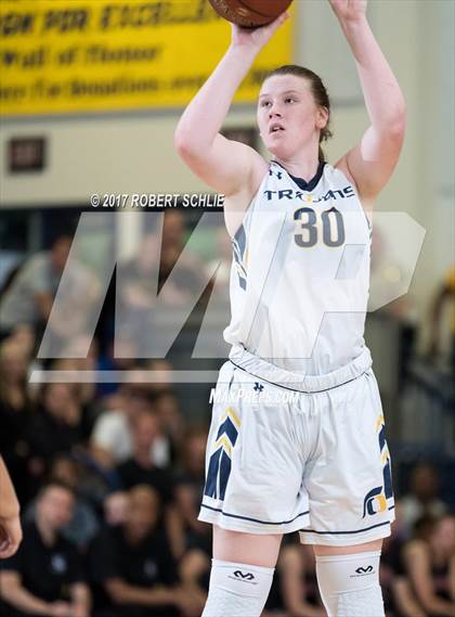 Thumbnail 3 in Folsom vs Oak Ridge (CIF State Regional D1 Semifinals) photogallery.