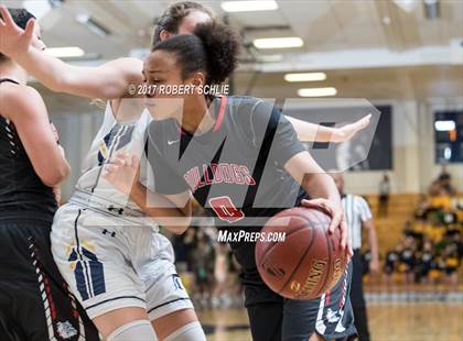 Thumbnail 2 in Folsom vs Oak Ridge (CIF State Regional D1 Semifinals) photogallery.